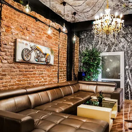 Apartment King Lux - Top Location - Massage - Garden! *